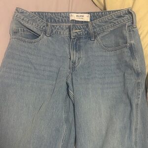 Hollister Women's Denim Straight Leg Jeans